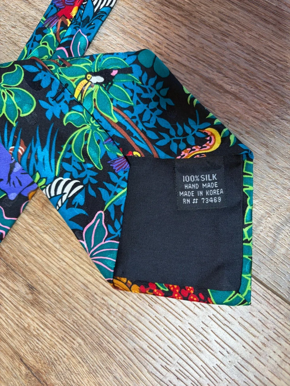 Vintage 90s Jungle Safari Novelty Silk Tie Tropical Jungle Colorful Pop Art